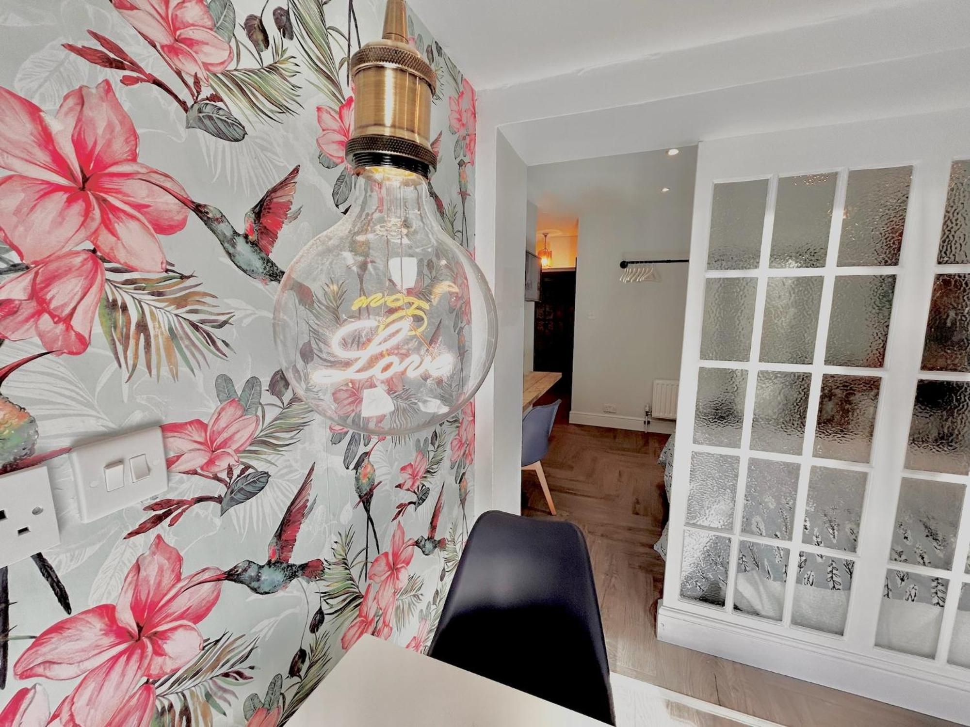 Rest Boutique Acton Hotel de apartamente *